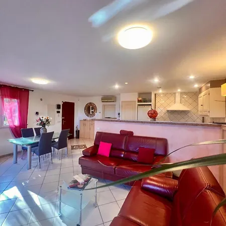 Maison Ondella, Proche Santa Giulia בית נופש *