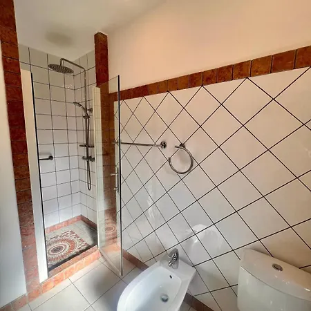 Maison Ondella, Proche Santa Giulia פורטו-וישיו