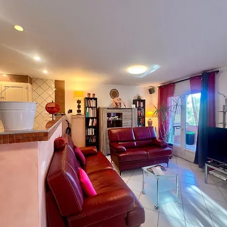 Maison Ondella, Proche Santa Giulia * פורטו-וישיו