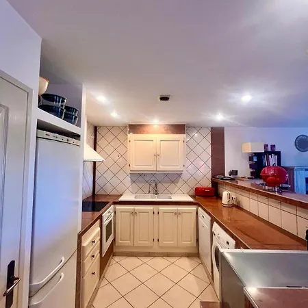 בית נופש Maison Ondella, Proche Santa Giulia פורטו-וישיו