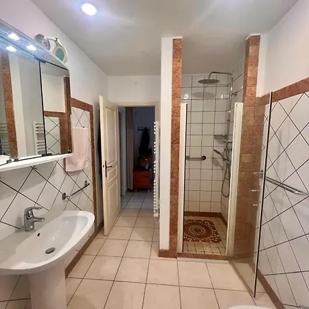 Maison Ondella, Proche Santa Giulia * פורטו-וישיו