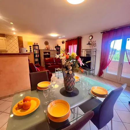 בית נופש Maison Ondella, Proche Santa Giulia *