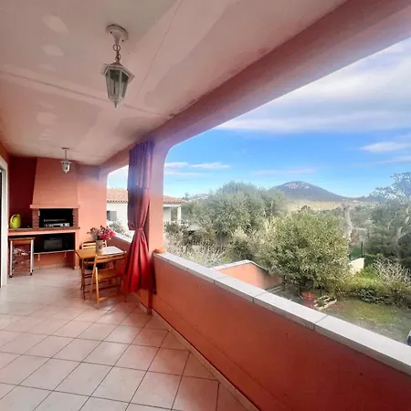 בית נופש Maison Ondella, Proche Santa Giulia *