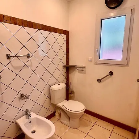 בית נופש Maison Ondella, Proche Santa Giulia פורטו-וישיו